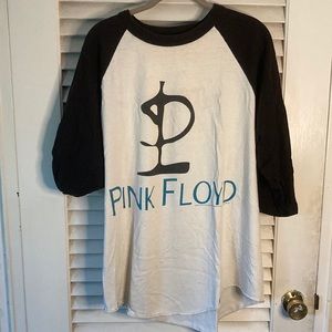 Aces & Eights - XL mid sleeve Pink Floyd t shirt